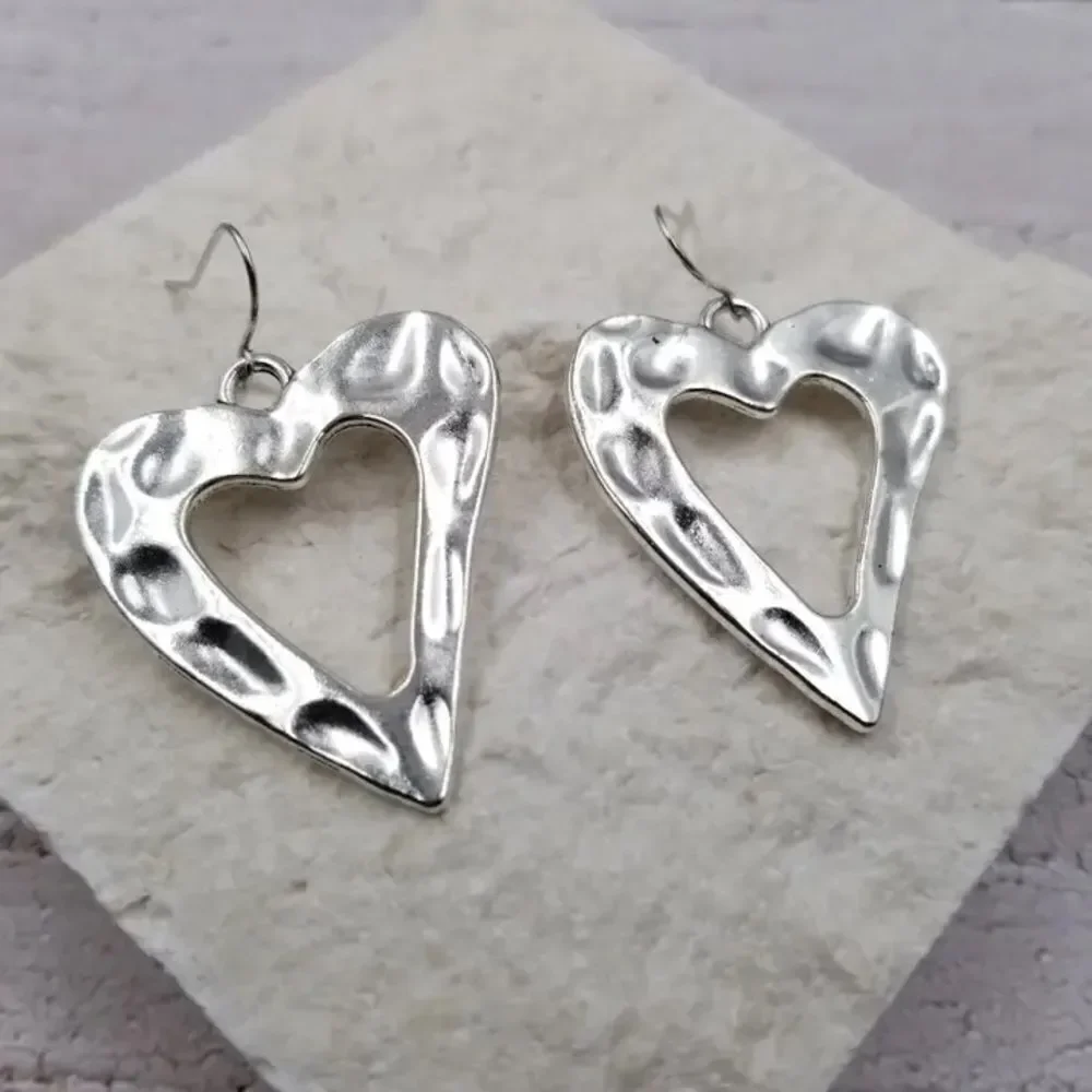 Heart Dangle Earrings #1639